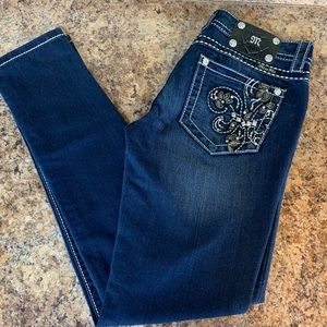 Miss Me Signature rise skinny jean size 28